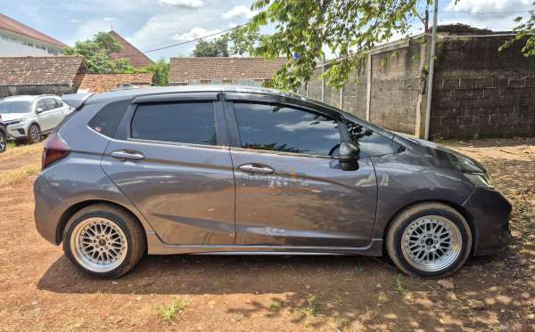 HONDA JAZZ GK5 1.5 RS