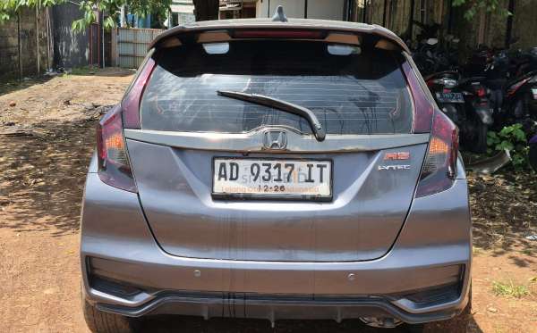 HONDA JAZZ GK5 1.5 RS