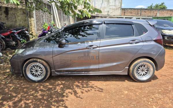 HONDA JAZZ GK5 1.5 RS