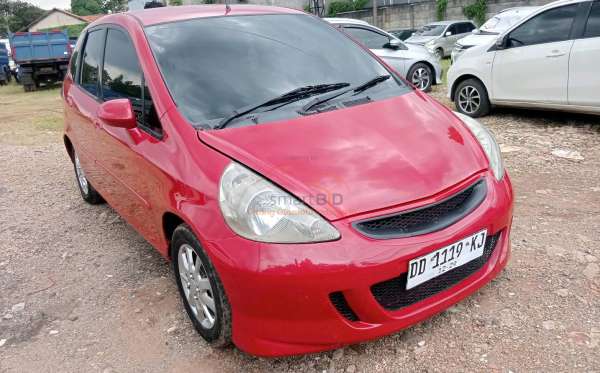HONDA  JAZZ  GD3 1.5 IDSI MT