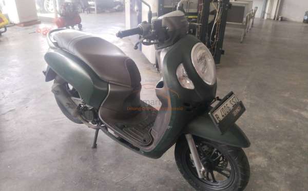 HONDA SCOOPY