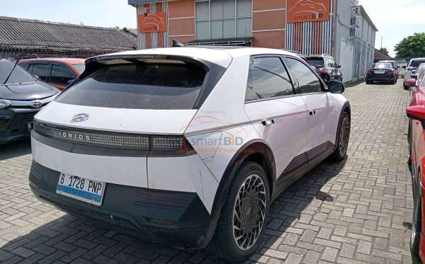 HYUNDAI IONIQ 5 EV SIGNATURE