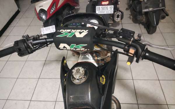 KAWASAKI KLX 150
