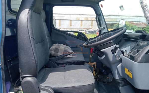 MITSUBISHI CANTER FE 74