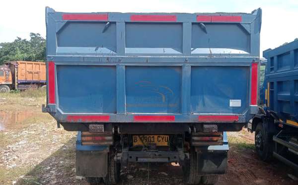 MITSUBISHI CANTER FE 74