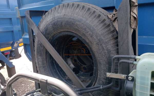 MITSUBISHI CANTER FE 74