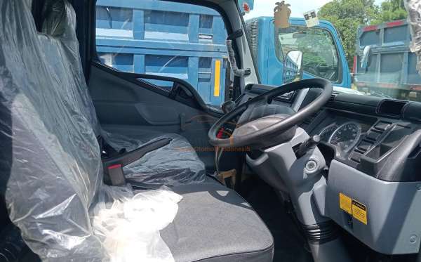 MITSUBISHI CANTER FE 74