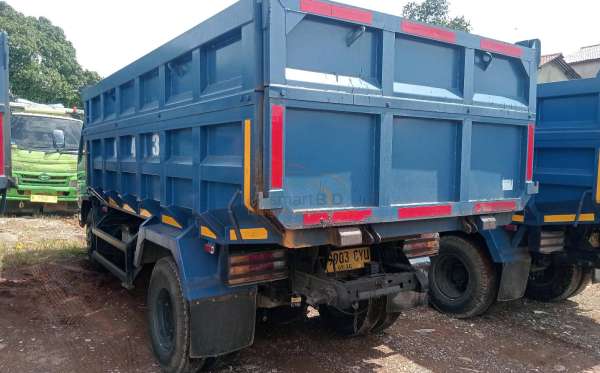 MITSUBISHI CANTER FE 74