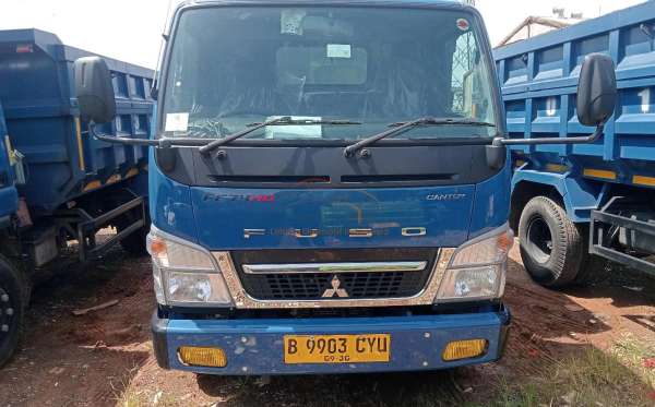 MITSUBISHI CANTER FE 74