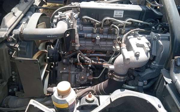 MITSUBISHI CANTER FE 74