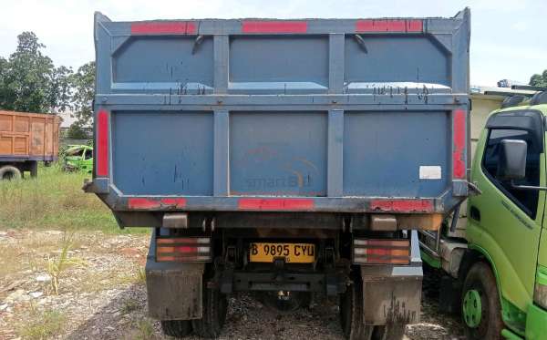 MITSUBISHI CANTER FE 74