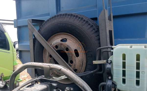 MITSUBISHI CANTER FE 74