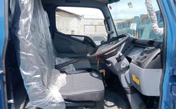 MITSUBISHI CANTER FE 74