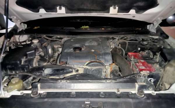 MITSUBISHI DC GLS 4X4