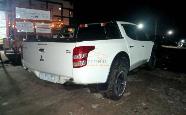 MITSUBISHI DC GLS 4X4