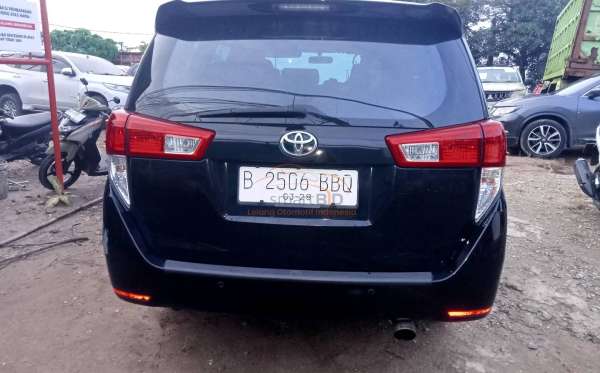 TOYOTA KIJANG INNOVA