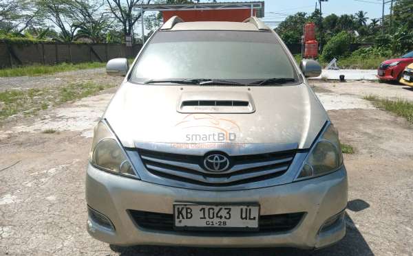 TOYOTA KIJANG INNOVA G