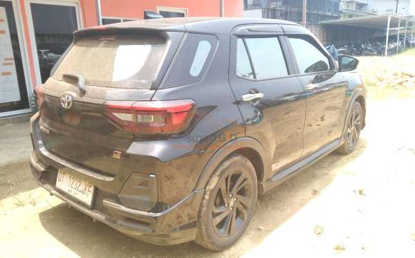 TOYOTA RAIZE 1.0 T S