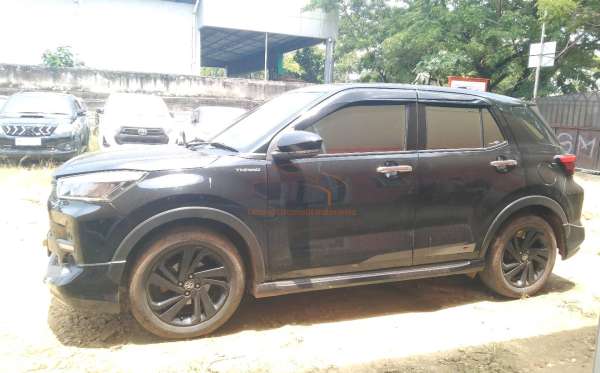 TOYOTA RAIZE 1.0 T S