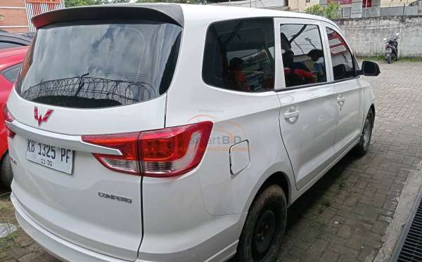 WULING CONFERO 1.5