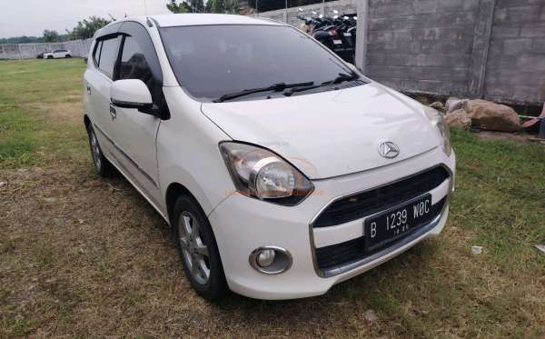 DAIHATSU AYLA 1.0 X