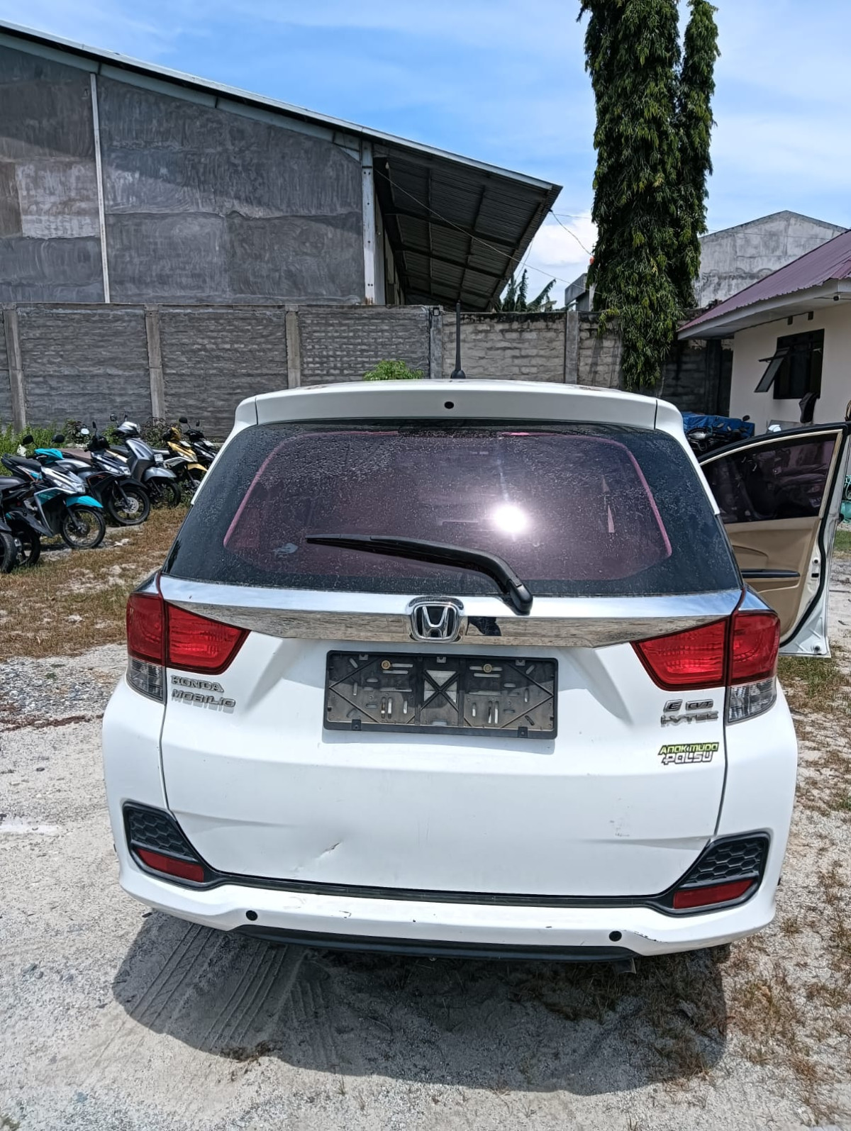 HONDA MOBILIO  DD4 1.5E