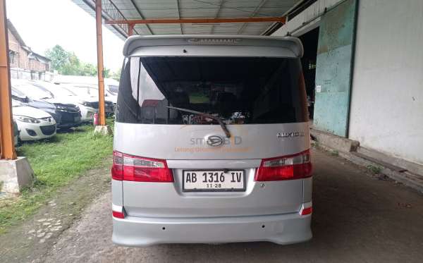 DAIHATSU LUXIO