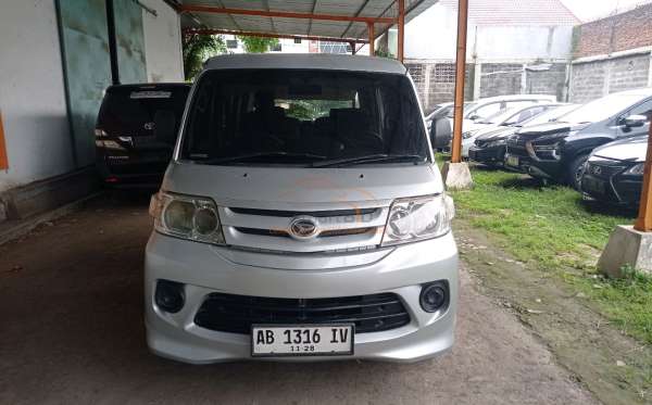 DAIHATSU LUXIO