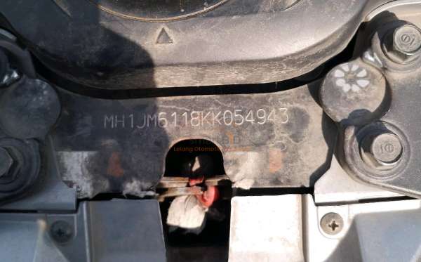 HONDA  GENIO