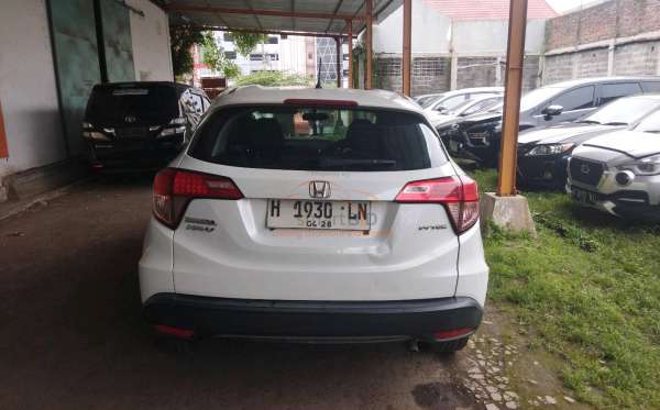 HONDA HRV RU1 1.5 E CVT