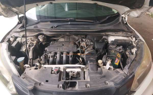 HONDA HRV RU1 1.5 E CVT
