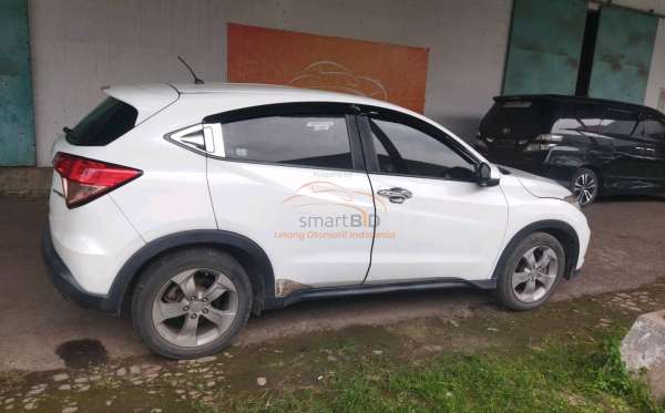 HONDA HRV RU1 1.5 E CVT