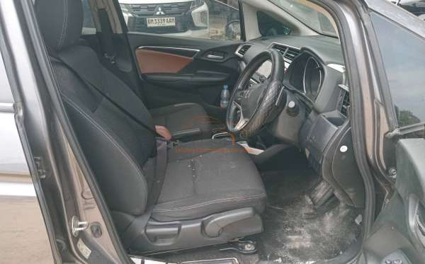 HONDA JAZZ GK5 1.5 RS