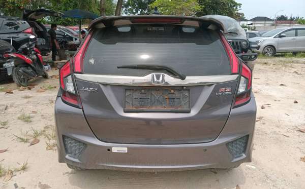 HONDA JAZZ GK5 1.5 RS