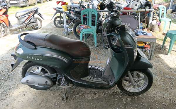 HONDA SCOOPY