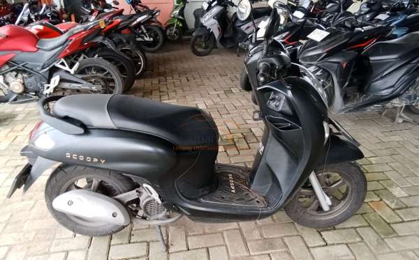 HONDA SCOOPY