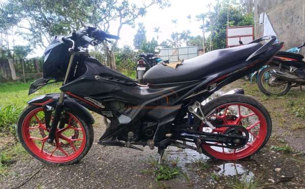 HONDA SONIC 150 R
