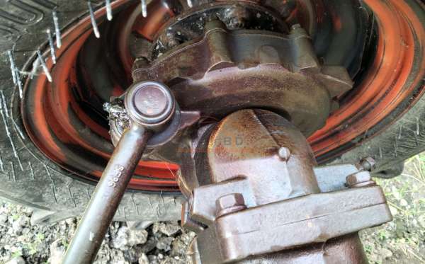 KUBOTA L4018 + KRX164