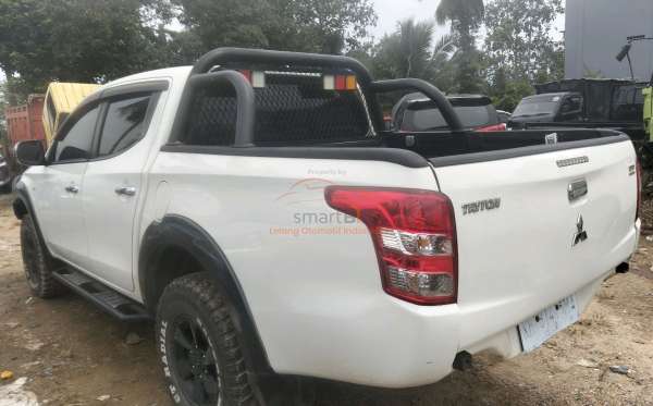 MITSUBISHI DC GLS 4X4
