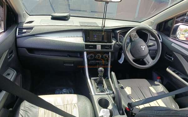 MITSUBISHI  XPANDER  1.5L EXCEED