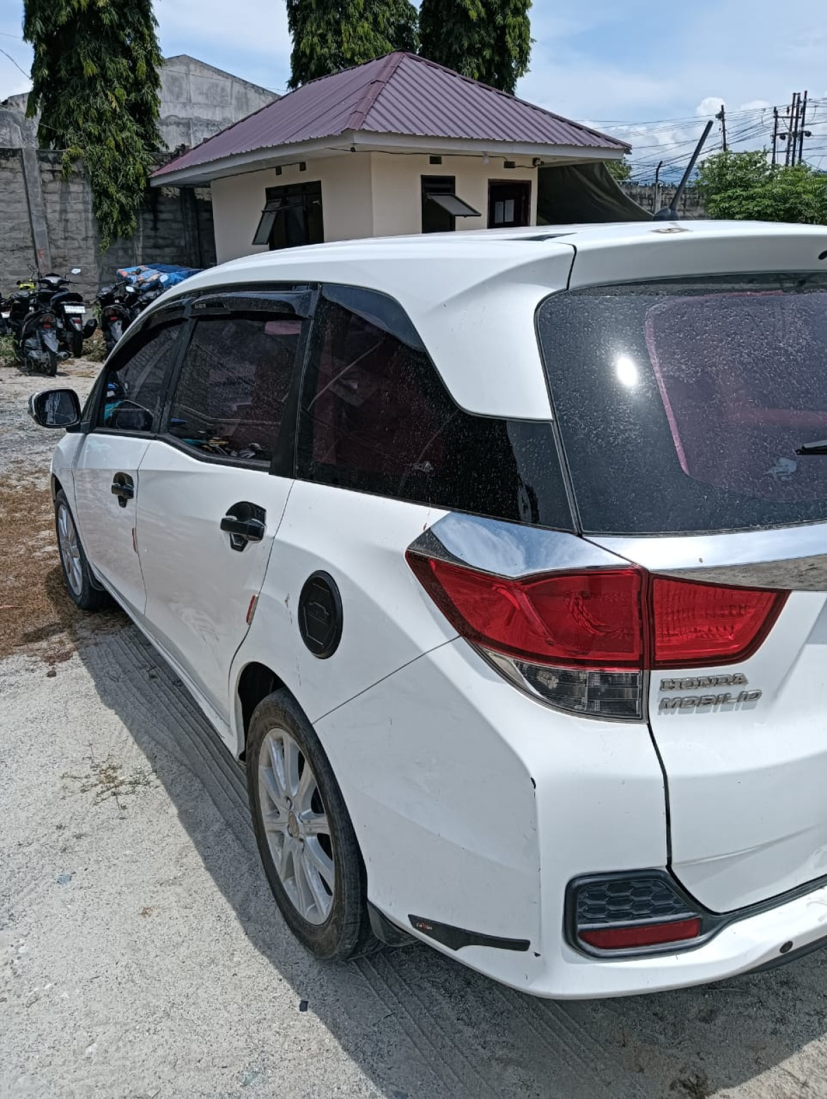 HONDA MOBILIO  DD4 1.5E
