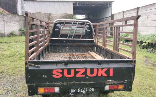 SUZUKI MEGA CARRY P.U