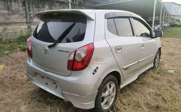 TOYOTA AGYA 1.0