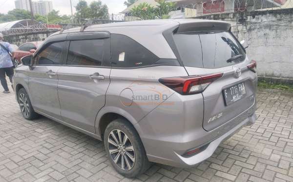 TOYOTA  AVANZA  1.5 G