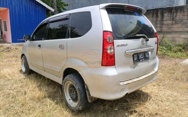 TOYOTA AVANZA 1.3 G