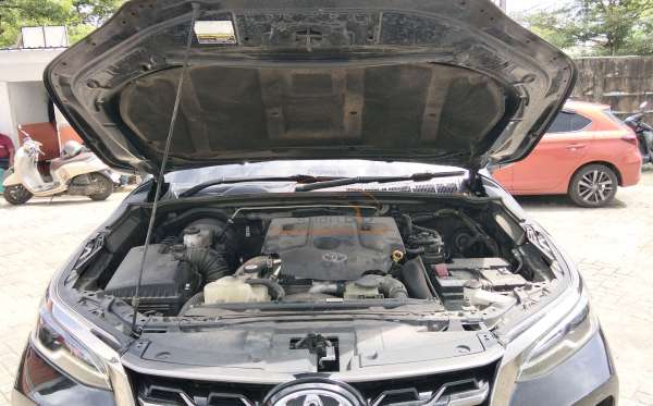 TOYOTA FORTUNER 2.8 VRZ