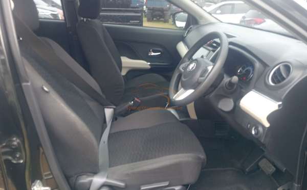 TOYOTA RUSH 1.5 G A/T