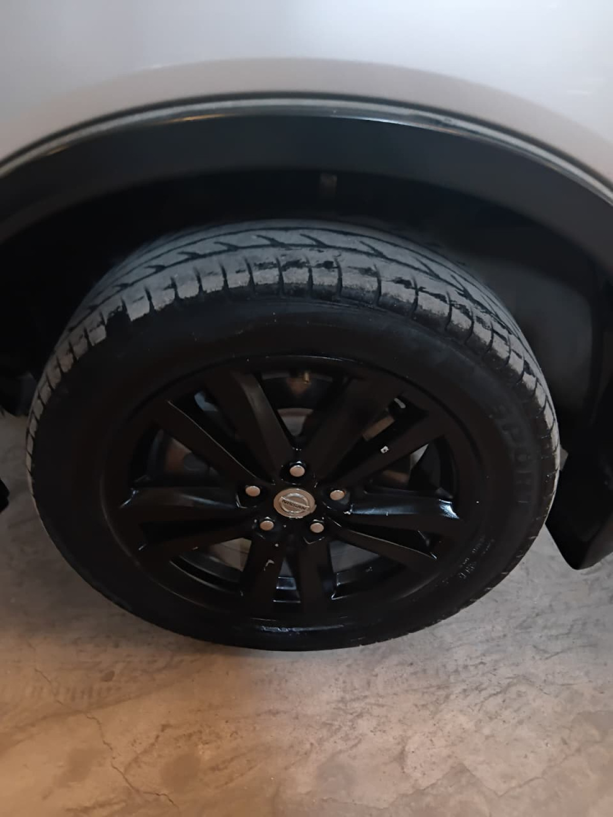 NISSAN  X TRAIL  2.5