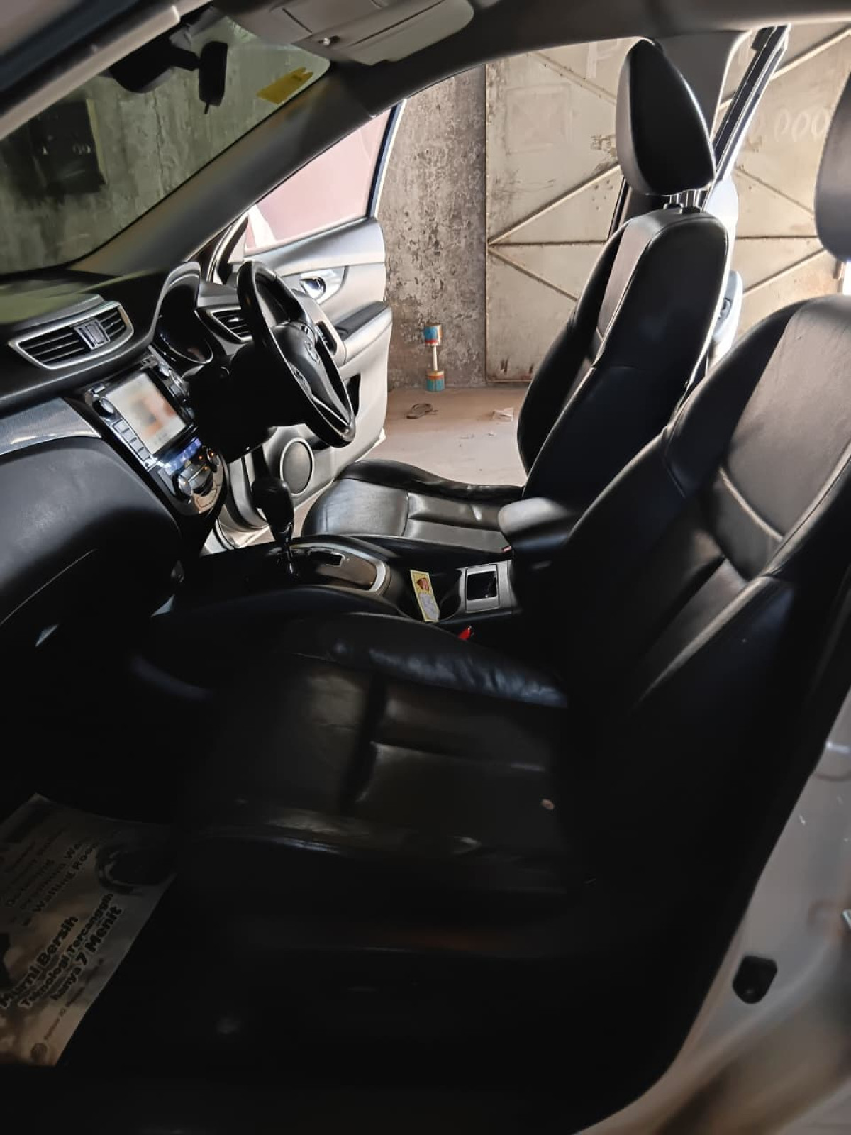 NISSAN  X TRAIL  2.5