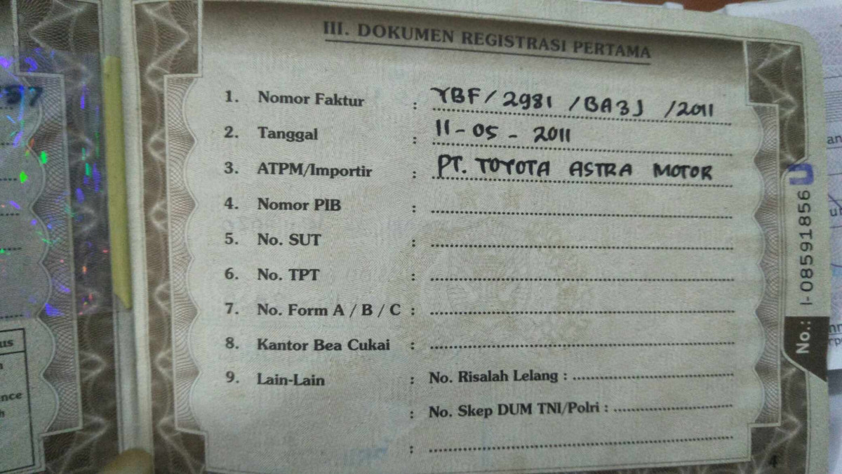 TOYOTA  AVANZA  1.3 G